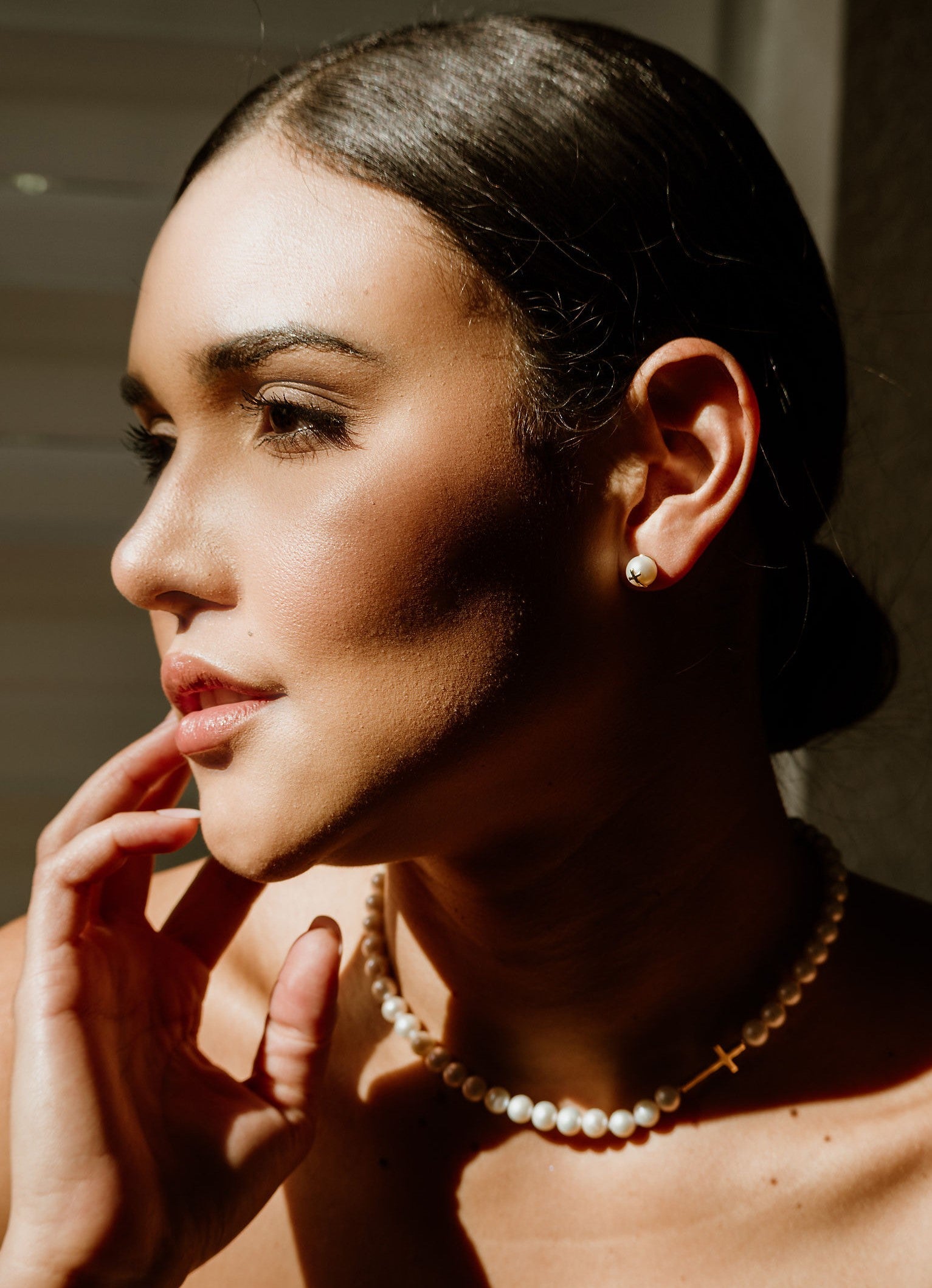 Cross Pearl Necklace